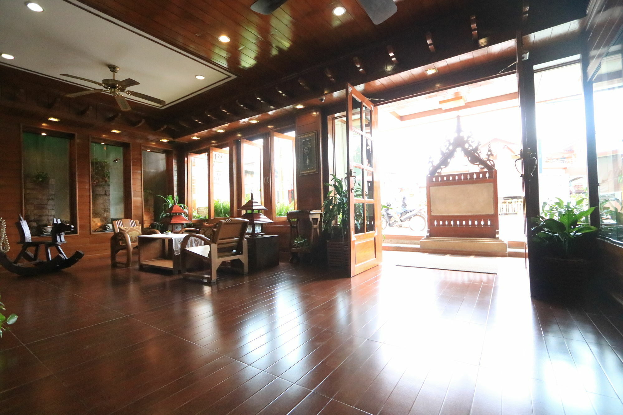 Baiyoke Chalet Hotel Mae Hong Son Bagian luar foto